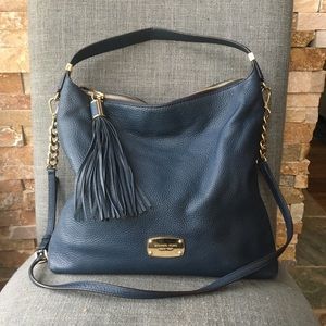 EUC Michael Kors Bedford Large Shoulder Bag